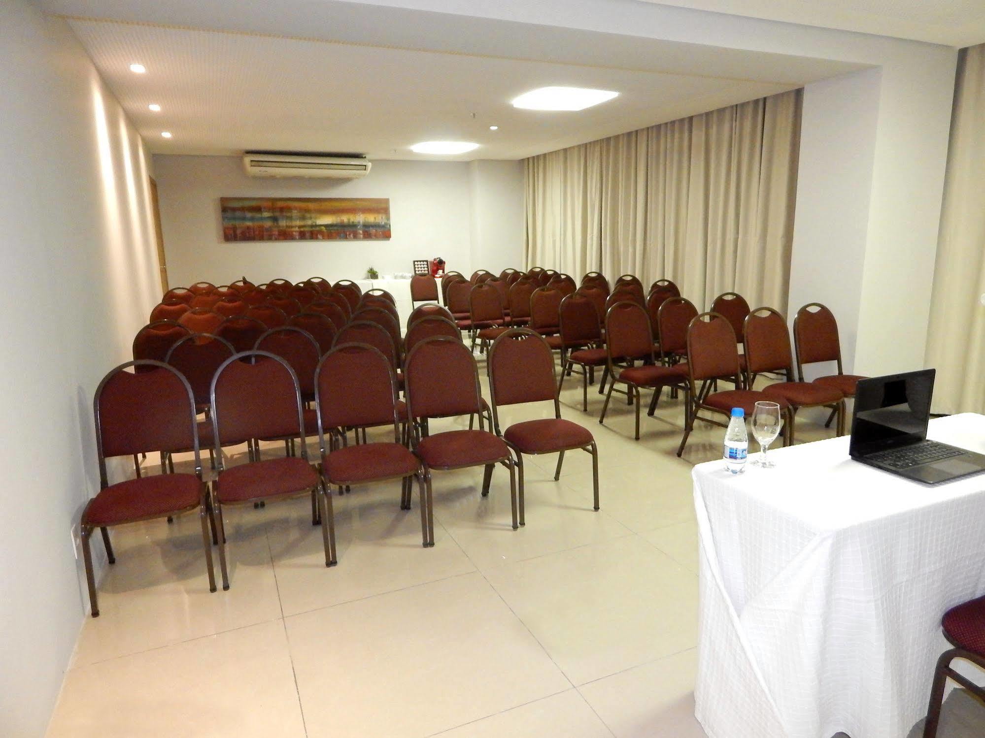 Hotel Beaga Convention Expominas By Mhb Belo Horizonte Exteriör bild