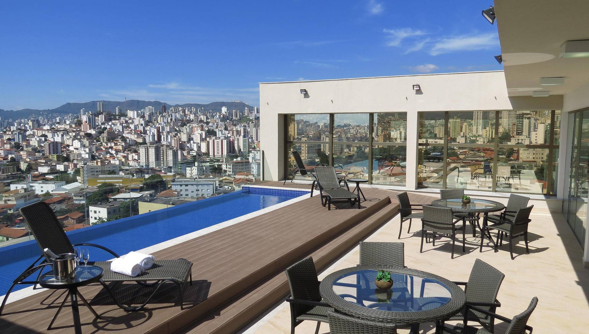 Hotel Beaga Convention Expominas By Mhb Belo Horizonte Exteriör bild